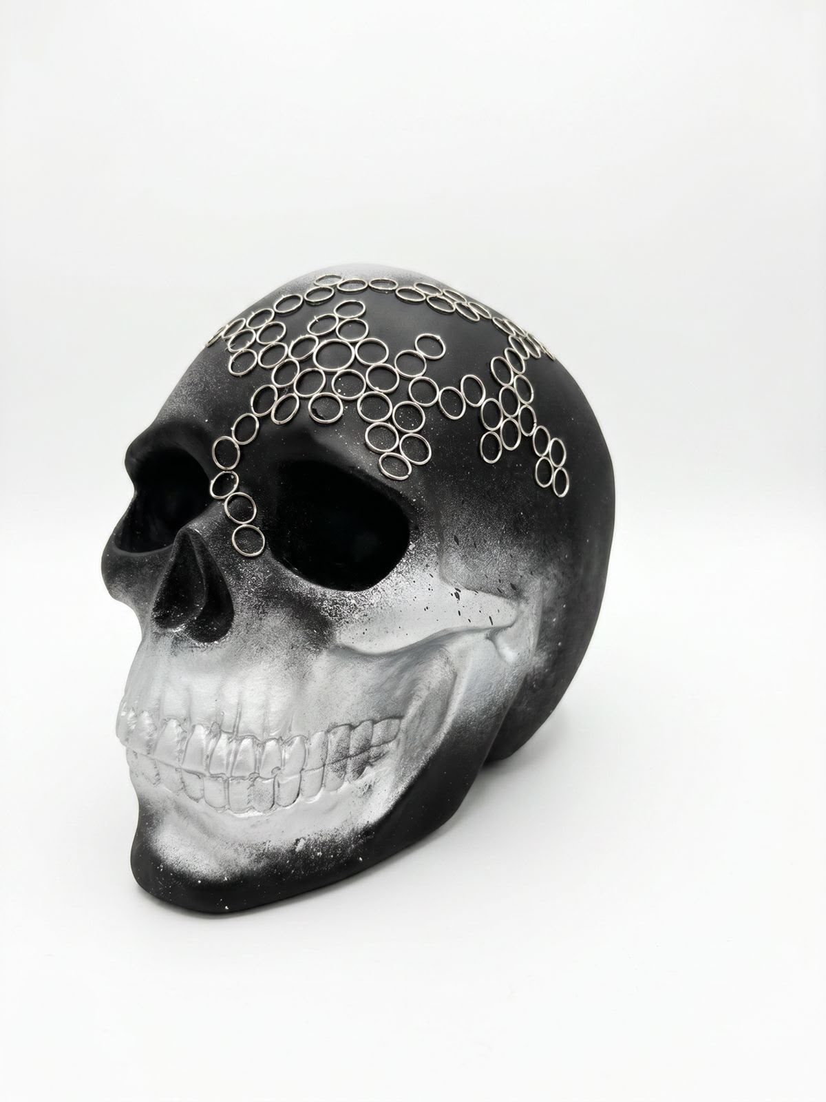 Skull Noir Heykel