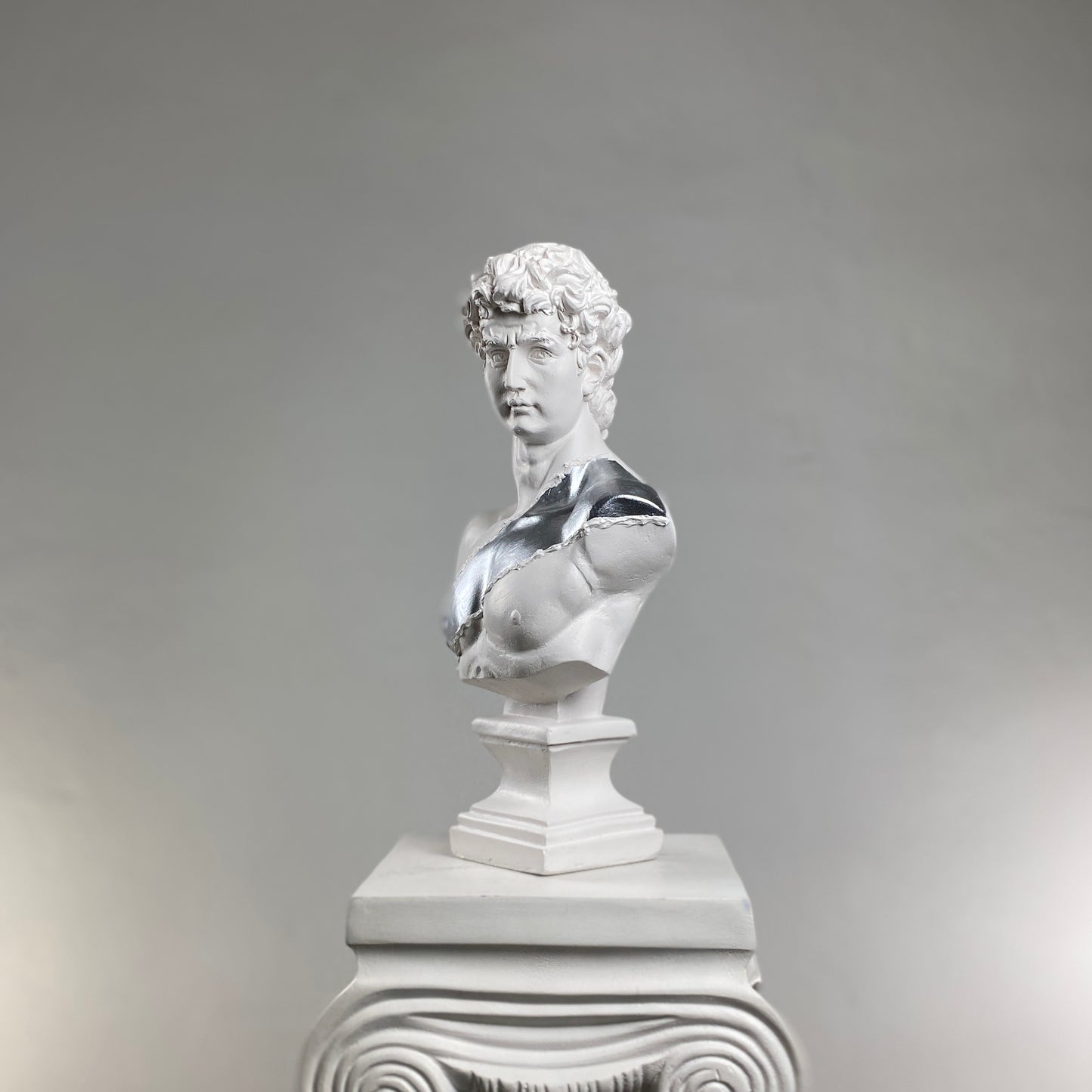David Gold Belt Large Statue
