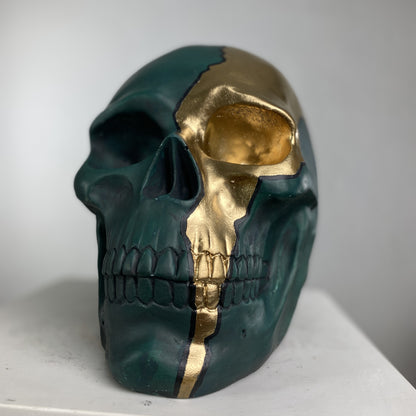 Skull Golden Rift Statue
