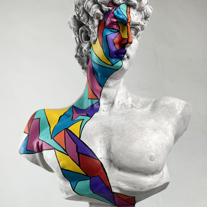 David Cubic Büyük Heykel
