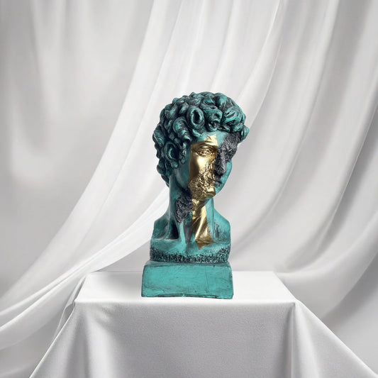 David Minty Gold Heykel