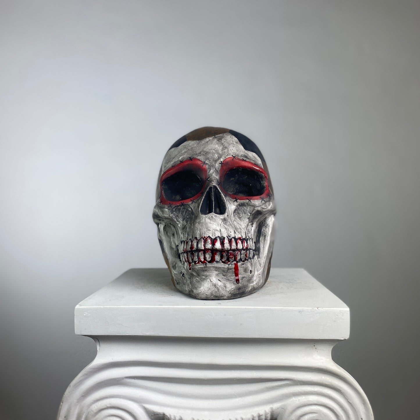 Skull Circus Statue