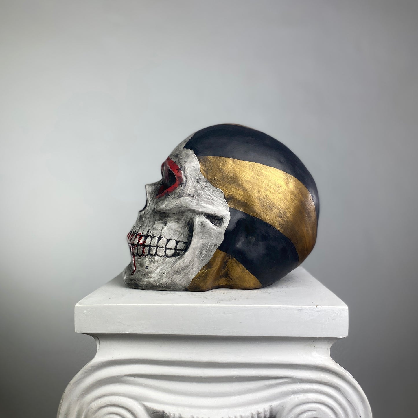 Skull Circus Statue