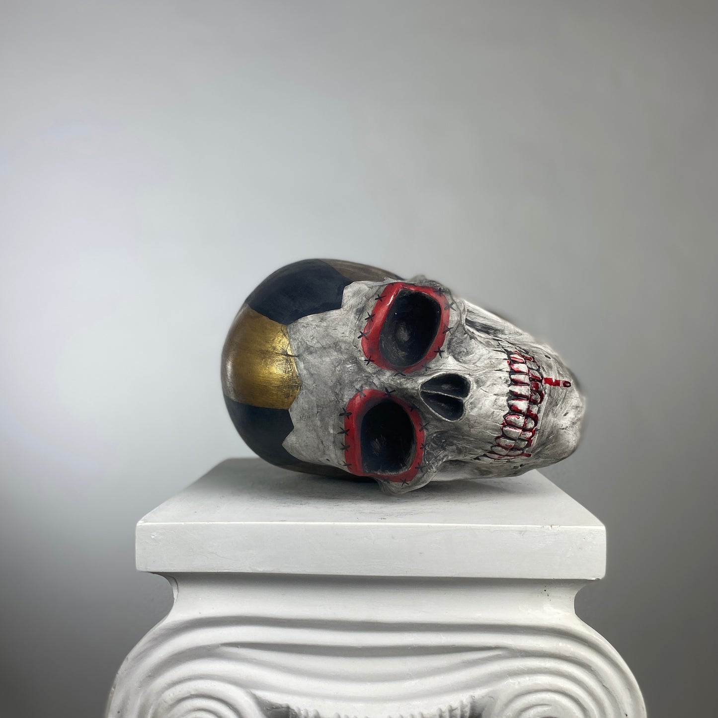 Skull Circus Statue