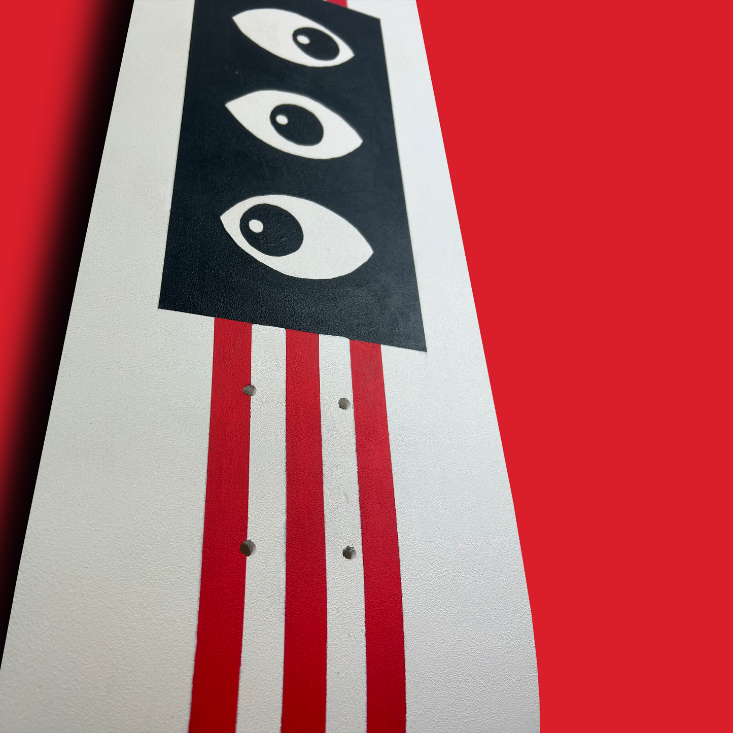 Peek Skateboard Wall Decor