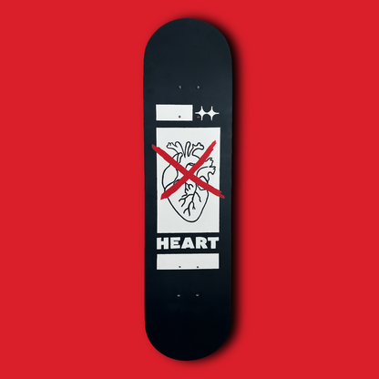 No Hearts Kaykay Duvar Dekoru