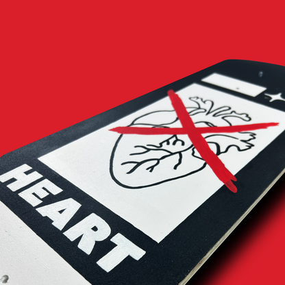 No Hearts Kaykay Duvar Dekoru