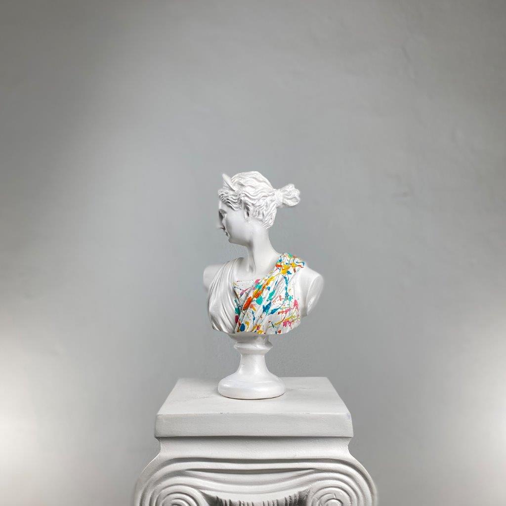 Artemis Candy Heykel