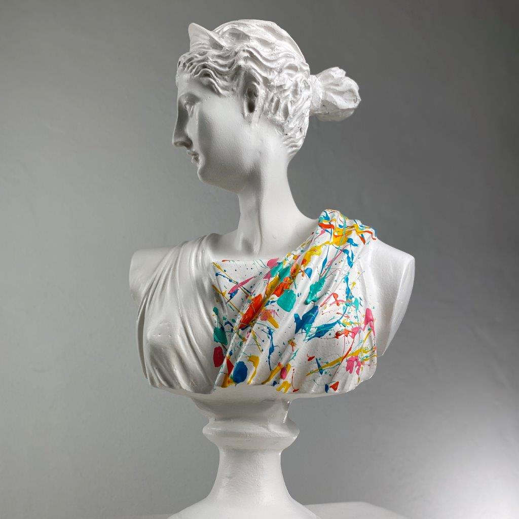 Artemis Candy Heykel