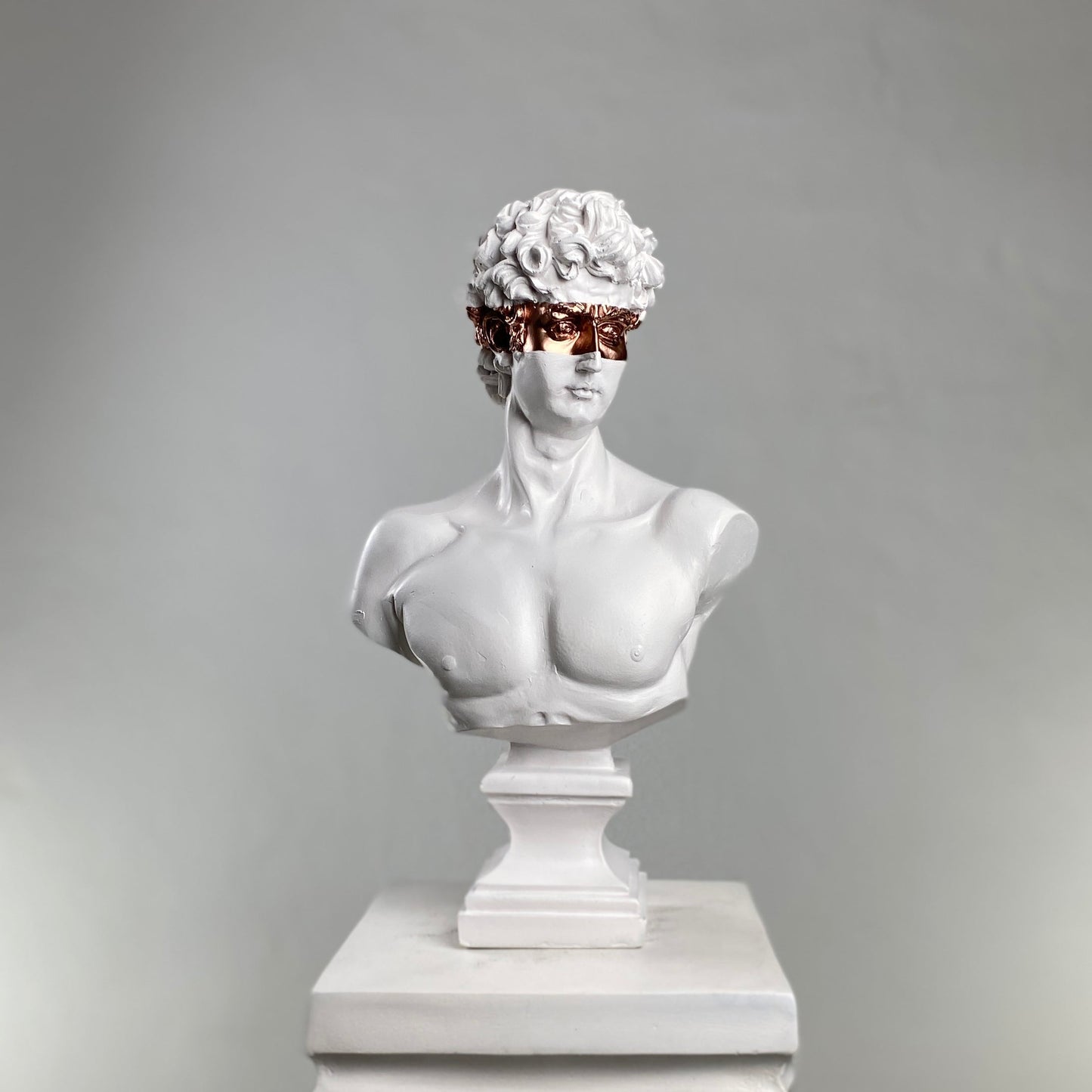 David Bronze Eyes Büyük Heykel
