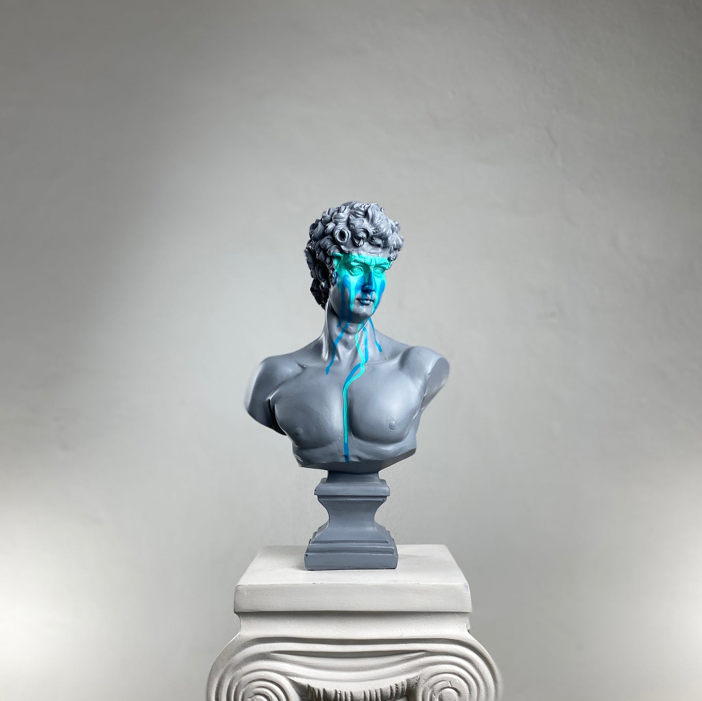 David Pastel Büyük Heykel