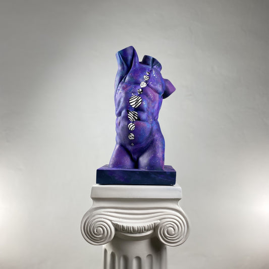 Torso Galaxy Heykel