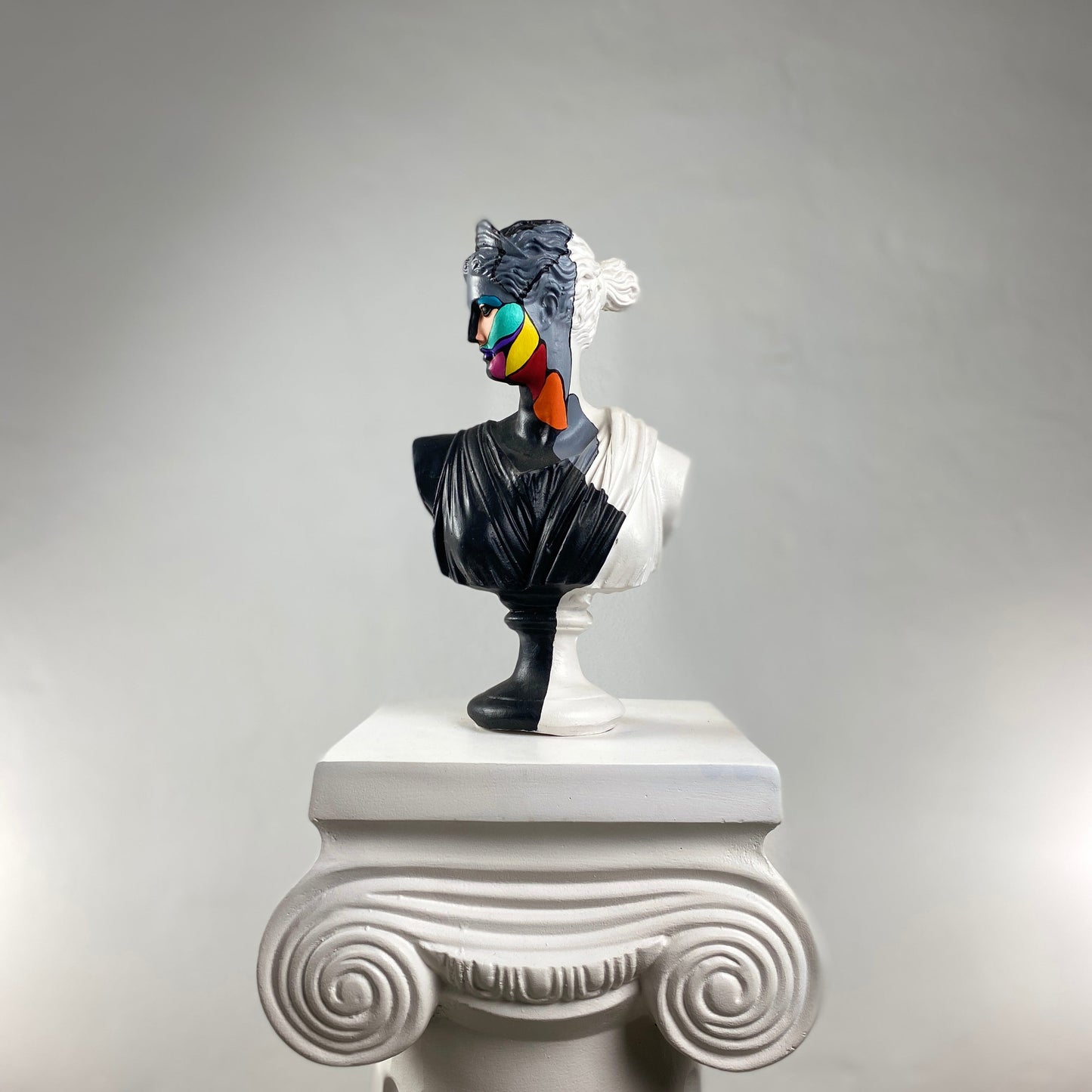 Artemis Slice of Color Sculpture