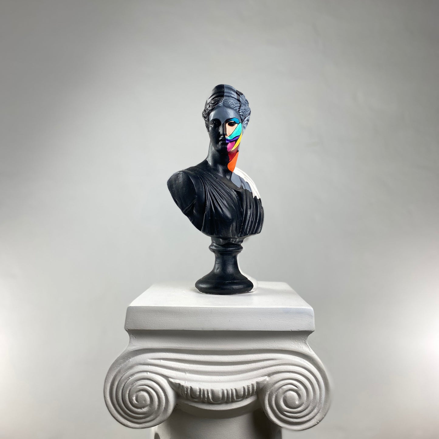 Artemis Slice of Color Sculpture