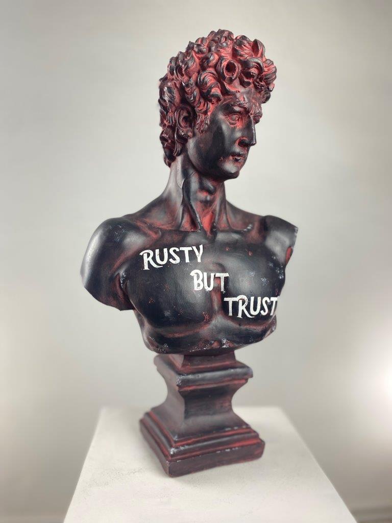David Rusty but Trusty Büyük Heykel
