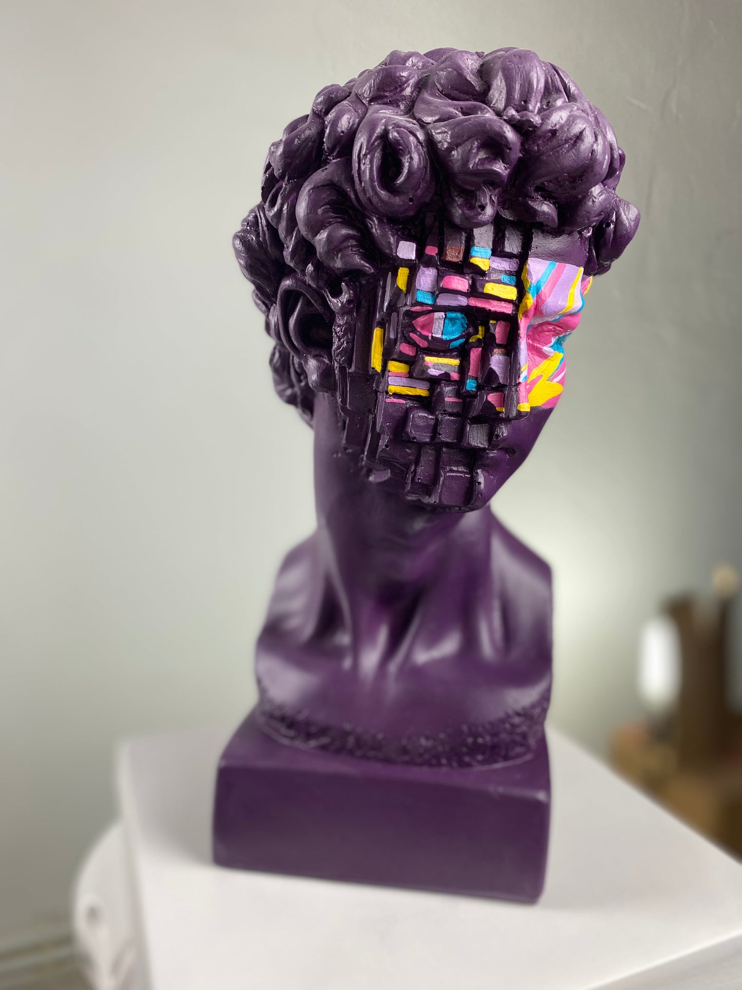 David Purple Pop Heykel