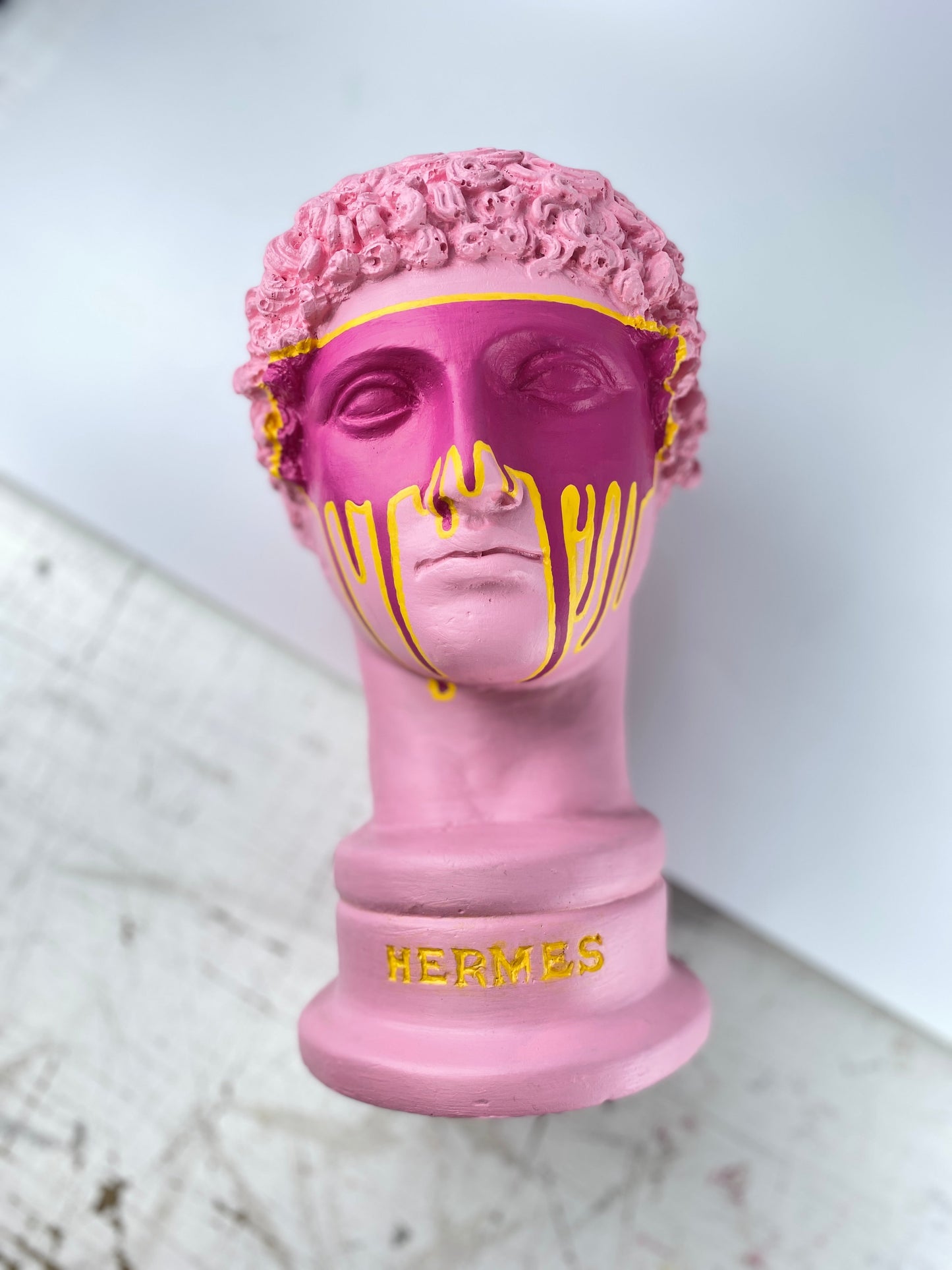 Hermes Pink Saviour Heykel