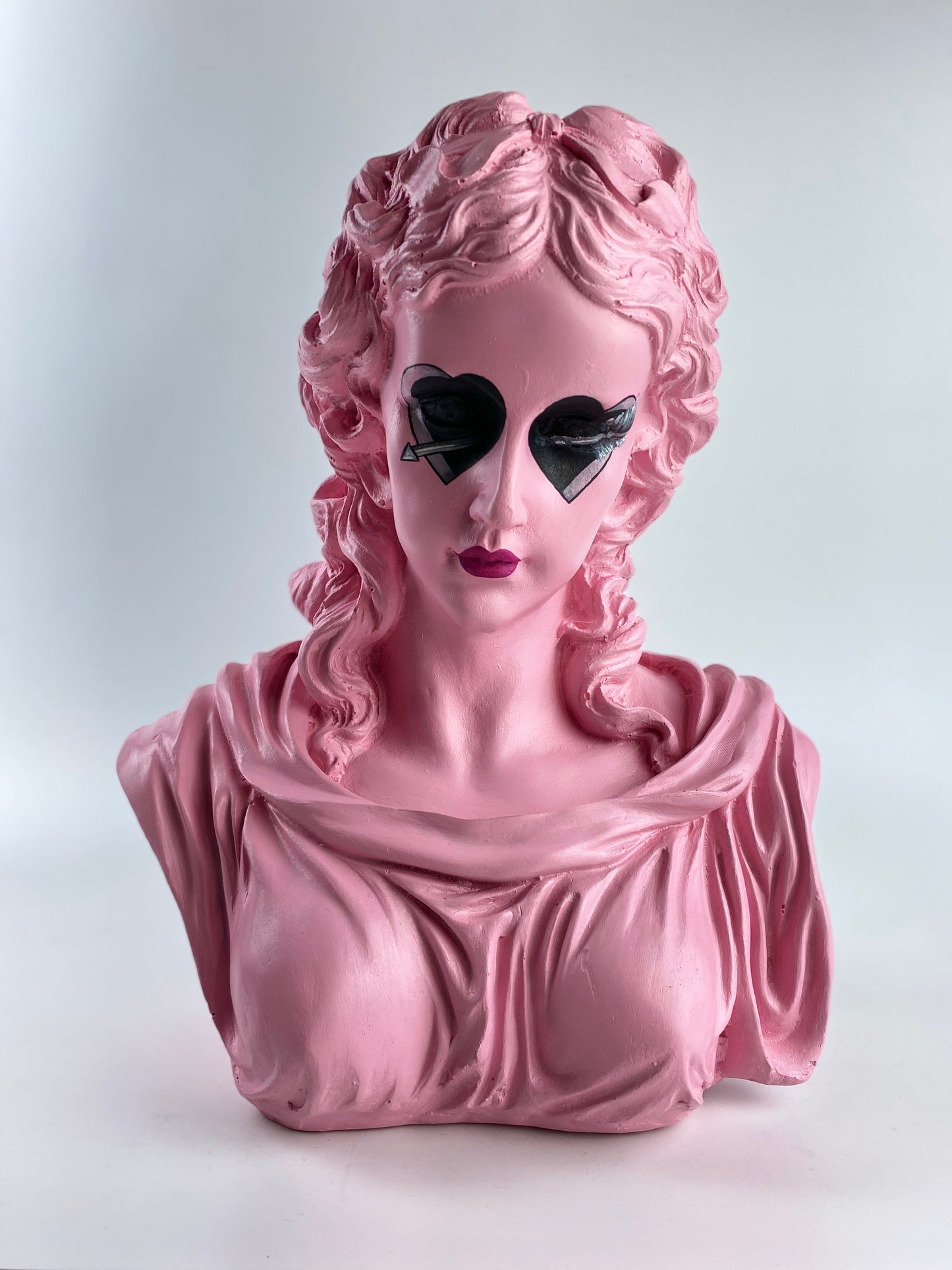 Hera Love is Blind Sculpture