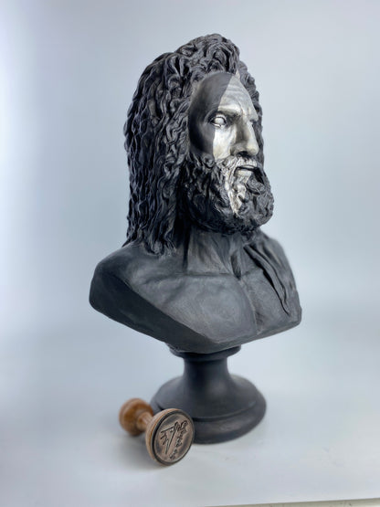 Zeus Silver Scar Heykel