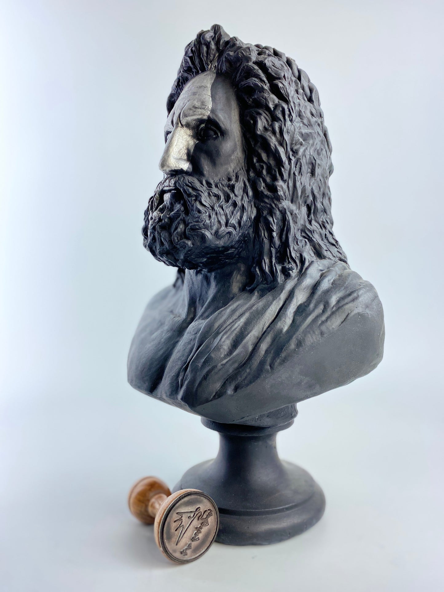 Zeus Silver Scar Heykel