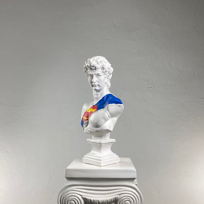 David Superman Büyük Heykel